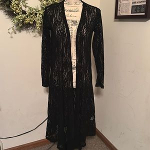 Size small black lace duster